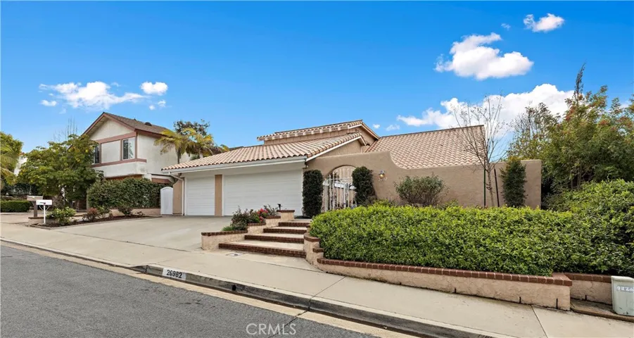 26982 Pueblonuevo Drive, Mission Viejo, California 92691