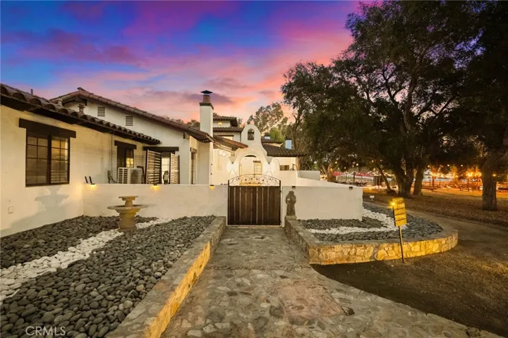 20575 Avenida De Arboles, Murrieta, California 92562