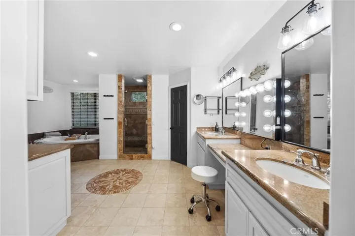 20575 Avenida De Arboles, Murrieta, California 92562