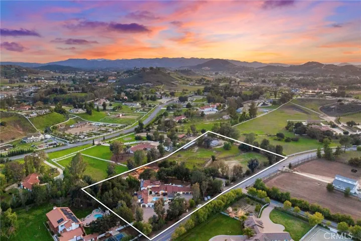 20575 Avenida De Arboles, Murrieta, California 92562