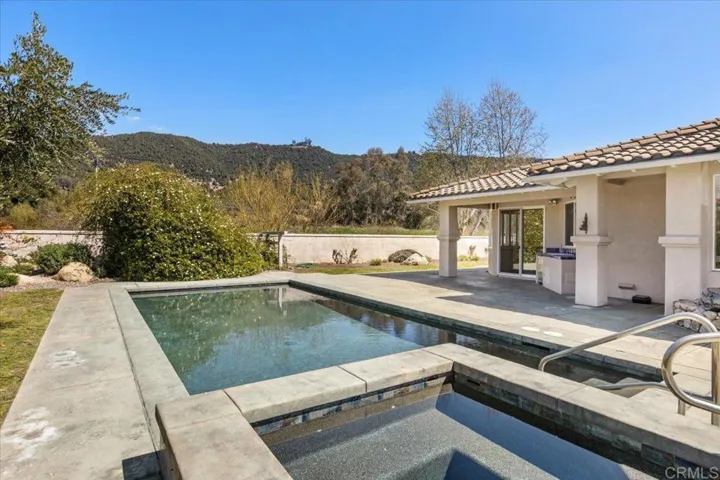32059 Wiskon Way E, Pauma Valley, California 92061