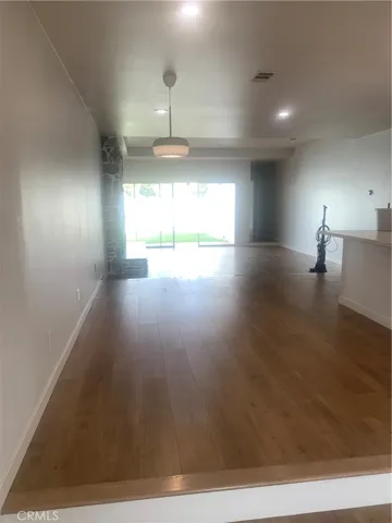 5828 S Chariton Avenue, Los Angeles, California 90056