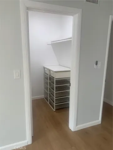 5828 S Chariton Avenue, Los Angeles, California 90056