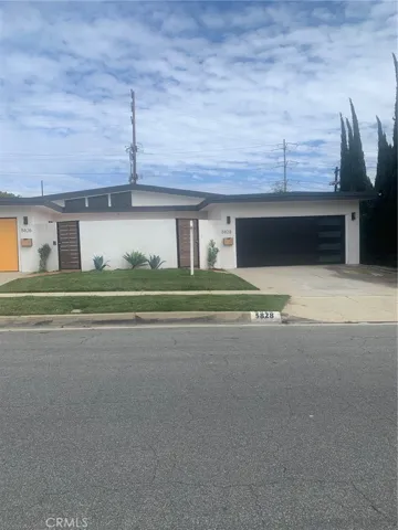 5828 S Chariton Avenue, Los Angeles, California 90056