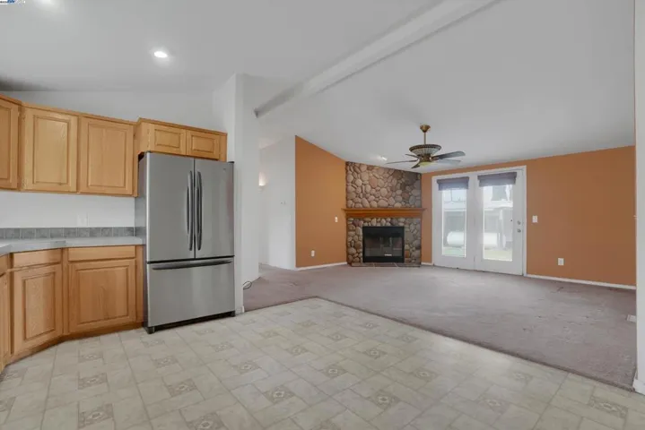 124 San Joaquin St, Modesto, California 95358