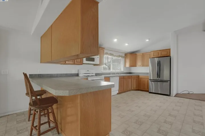 124 San Joaquin St, Modesto, California 95358