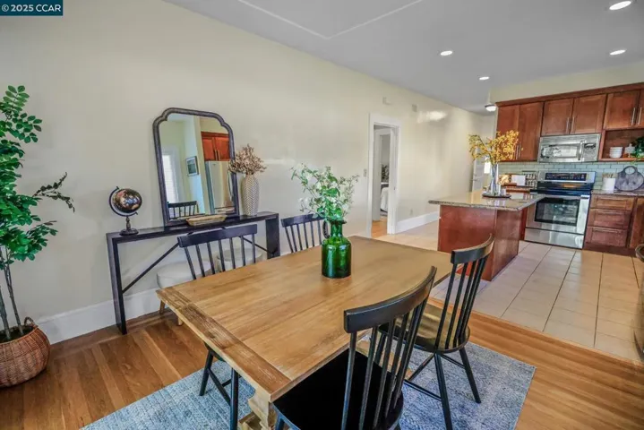 713 Pacific Ave, Alameda, California 94501