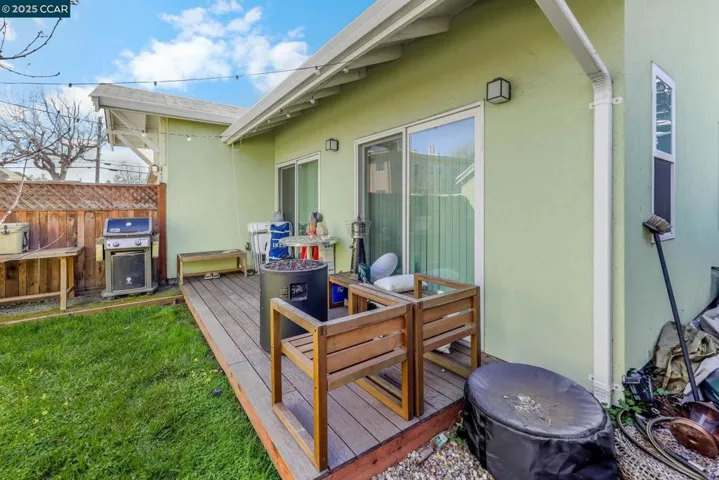 713 Pacific Ave, Alameda, California 94501
