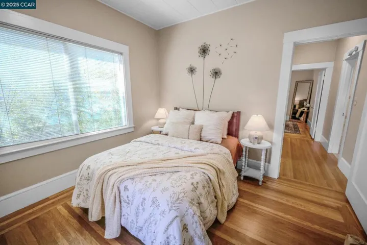 713 Pacific Ave, Alameda, California 94501