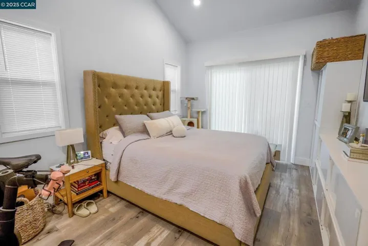 713 Pacific Ave, Alameda, California 94501
