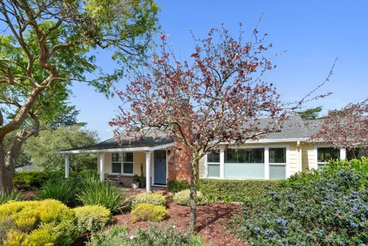 352 Bishop Avenue, Pacific Grove, California 93950