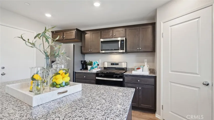 31163 Shining Willow Drive, Winchester, California 92596