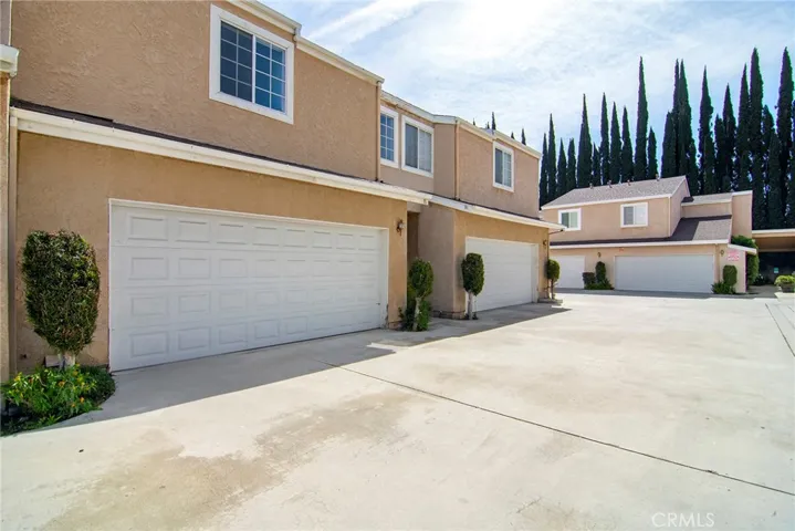 19928 Chase Street 15, Winnetka, California 91306
