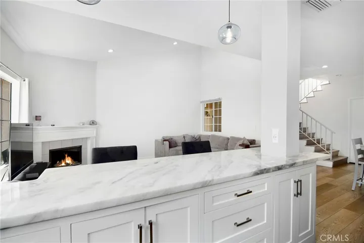 19928 Chase Street 15, Winnetka, California 91306
