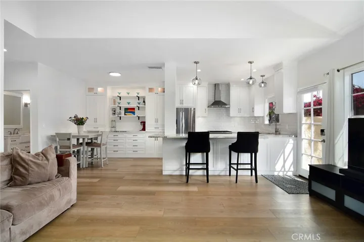 19928 Chase Street 15, Winnetka, California 91306