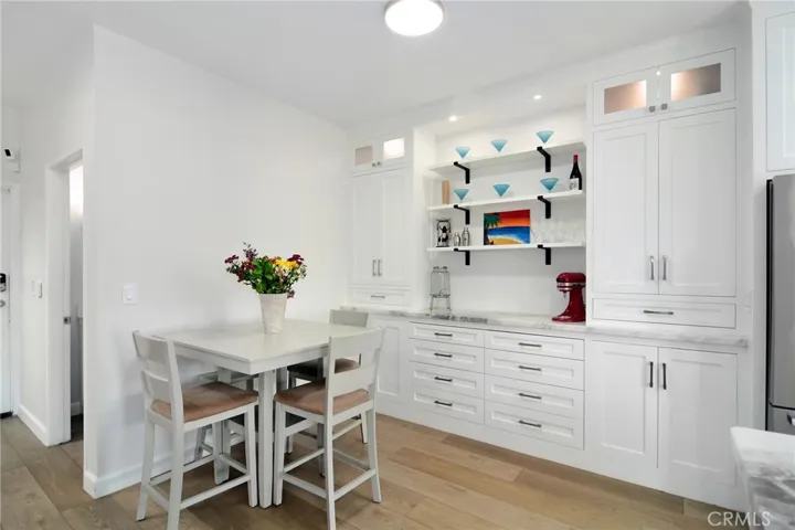 19928 Chase Street 15, Winnetka, California 91306
