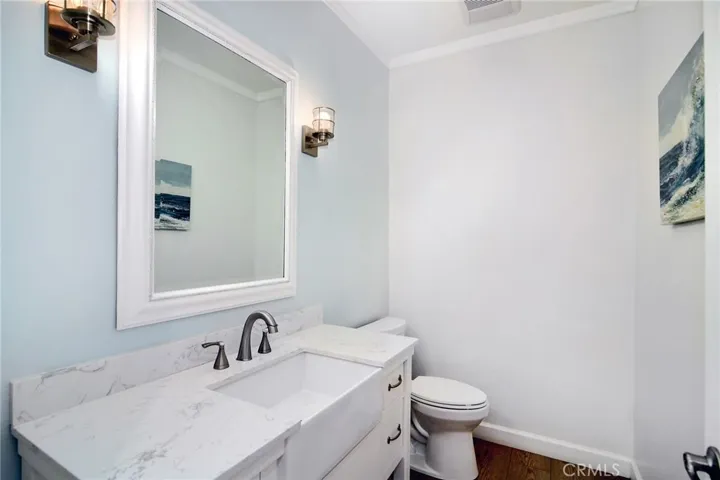 19928 Chase Street 15, Winnetka, California 91306