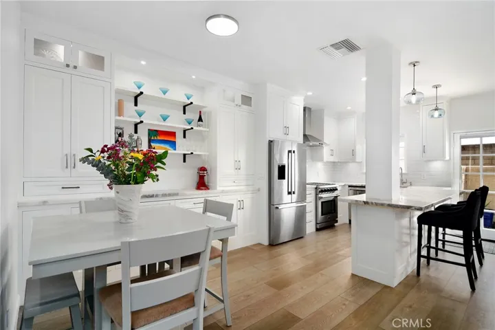 19928 Chase Street 15, Winnetka, California 91306