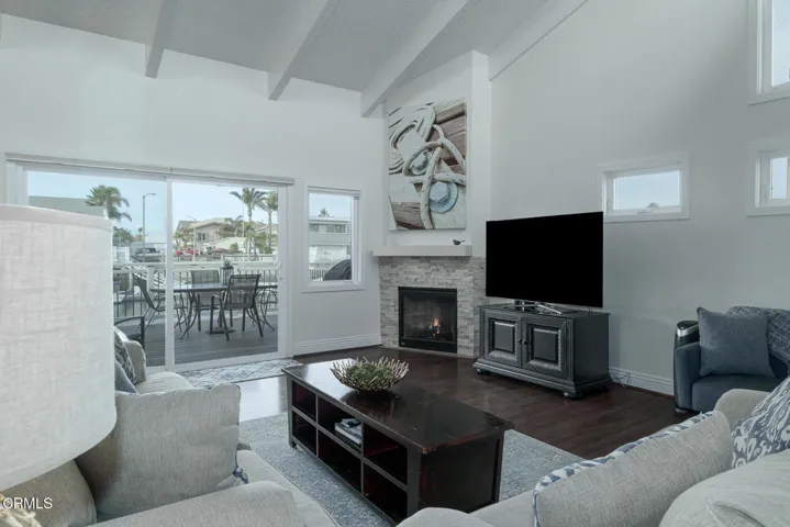 4431 Gateshead Bay-18