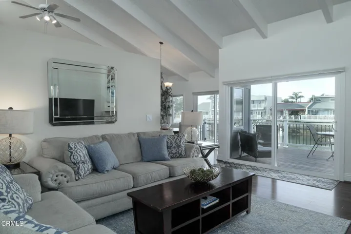 4431 Gateshead Bay-22