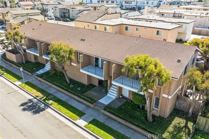 16861 Green Lane, Huntington Beach, California 92649