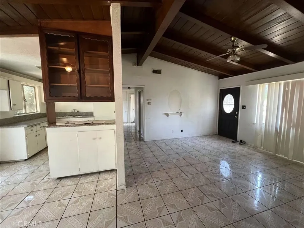 1320 N Grove Avenue, Ontario, California 91764 home-pic-5