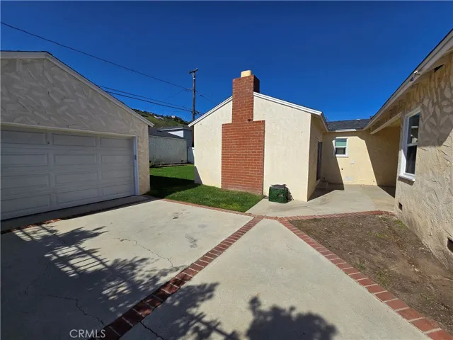 4726 Greenmeadows Avenue, Torrance, California 90505