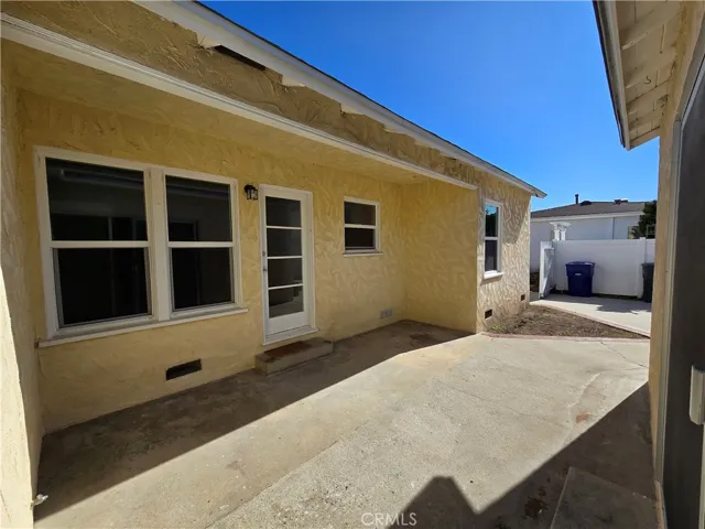 4726 Greenmeadows Avenue, Torrance, California 90505