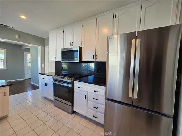 4726 Greenmeadows Avenue, Torrance, California 90505