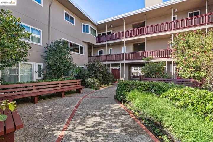 1519 Oxford St G, Berkeley, California 94709