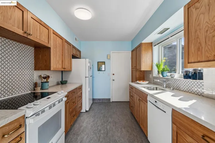 1519 Oxford St G, Berkeley, California 94709