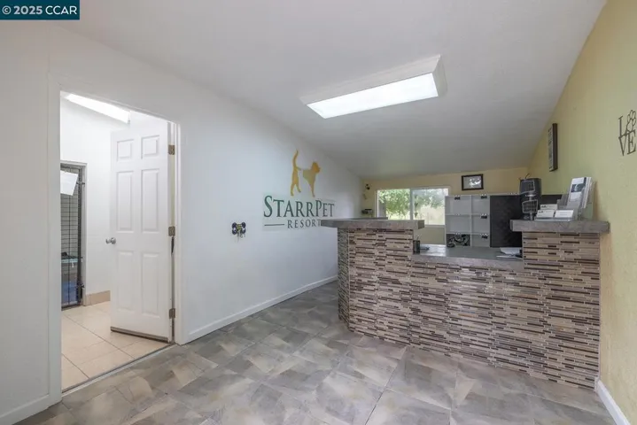7050 Starr Rd, Windsor, California 95492