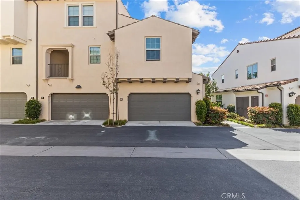 221 Milky Way, Irvine, California 92618 home-pic-33