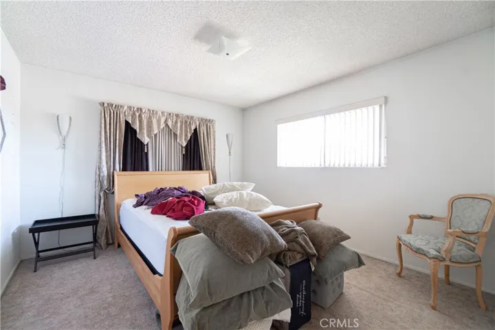 5536 E Daggett Street, Long Beach, California 90815