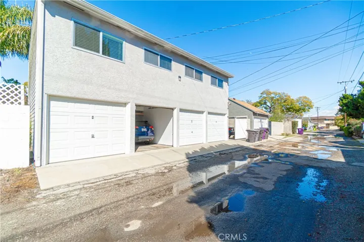 5536 E Daggett Street, Long Beach, California 90815