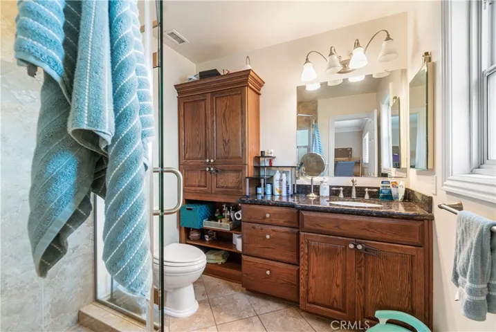 5536 E Daggett Street, Long Beach, California 90815