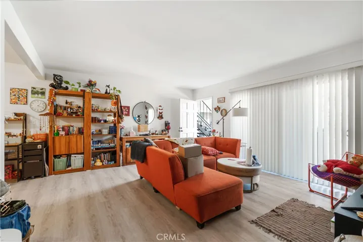 5536 E Daggett Street, Long Beach, California 90815