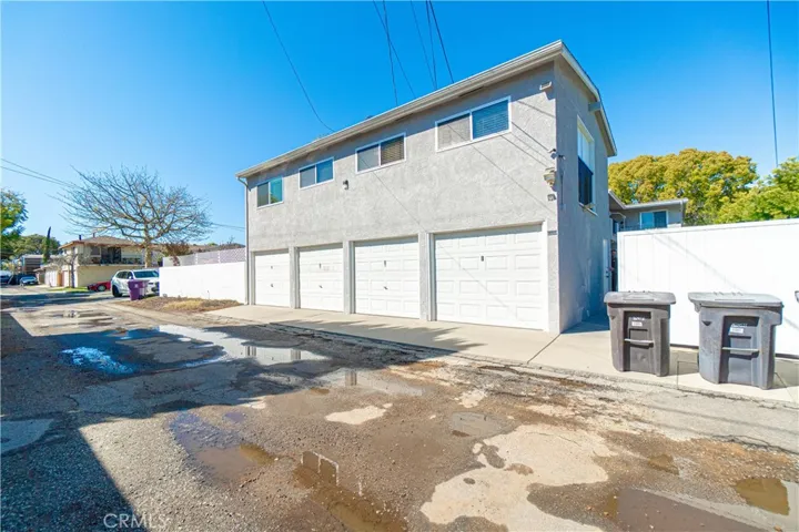 5536 E Daggett Street, Long Beach, California 90815