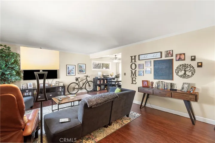 5536 E Daggett Street, Long Beach, California 90815
