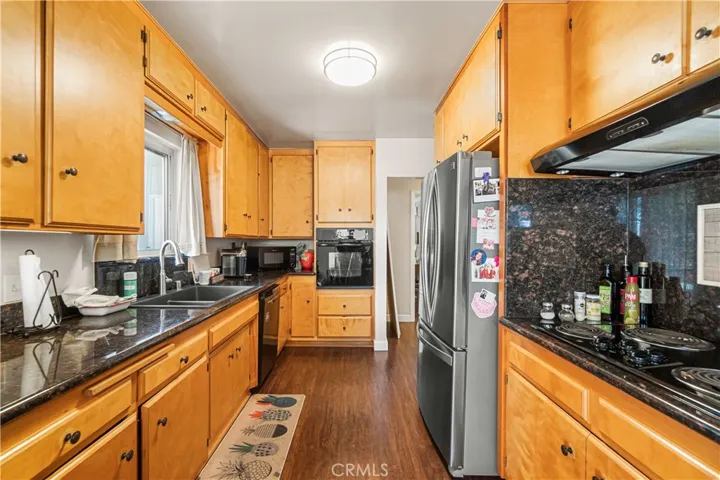 5536 E Daggett Street, Long Beach, California 90815