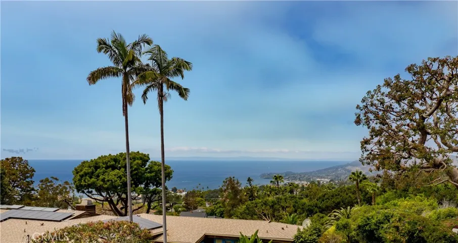 590 Diamond, Laguna Beach, California 92651