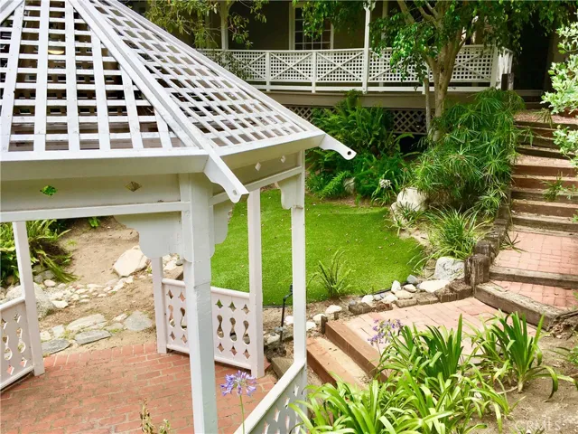 590 Diamond, Laguna Beach, California 92651