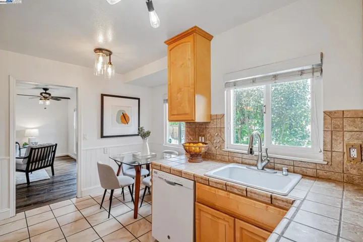 1055 Locust St, Livermore, California 94551