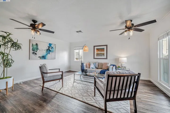 1055 Locust St, Livermore, California 94551