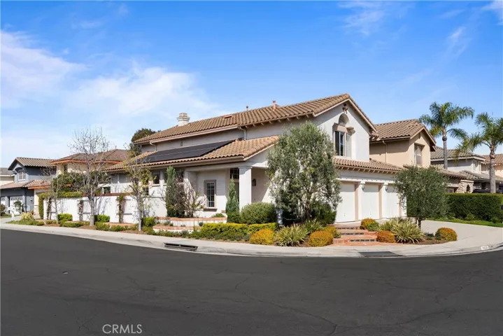 9827 Ravari Drive, Cypress, California 90630