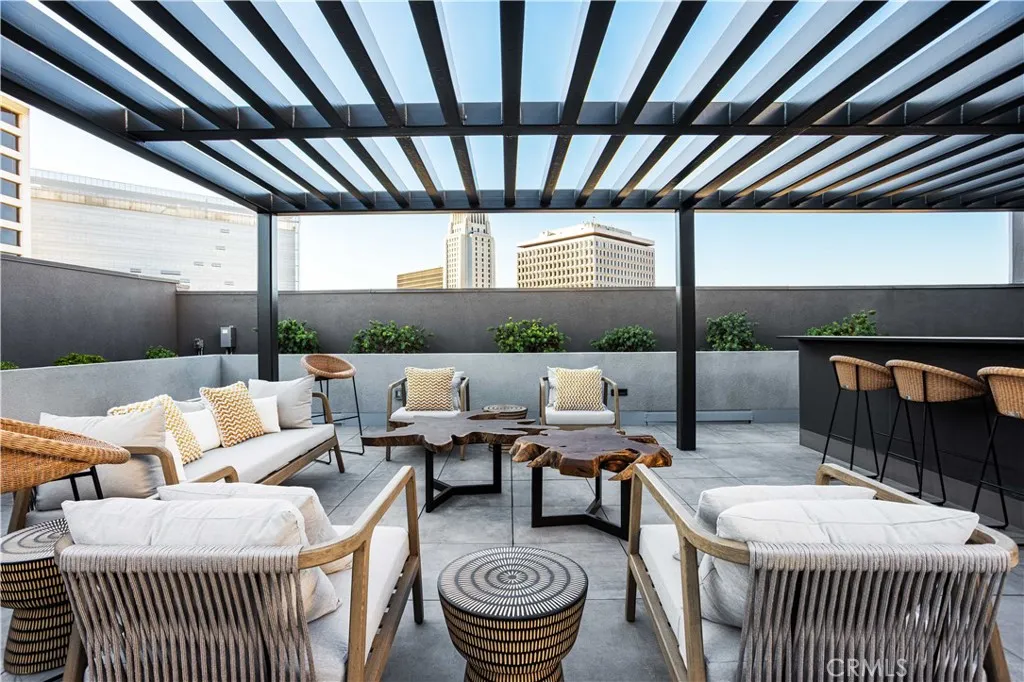 118 Astronaut Ellison S Onizuka Street 501, Los Angeles, California 90012 home-pic-16