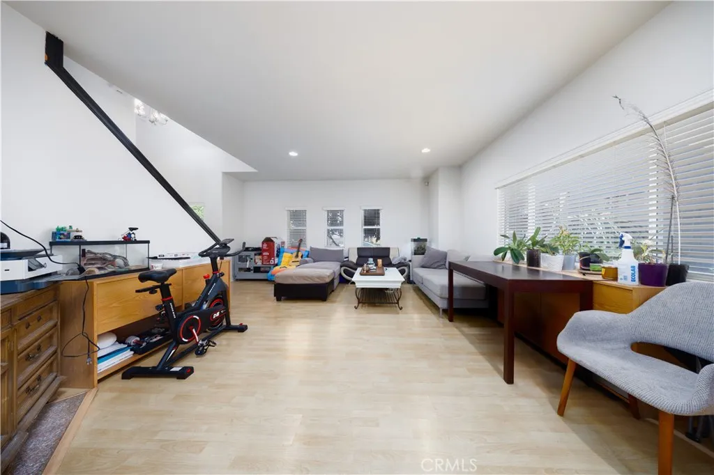 13360 Ramona Boulevard A, Baldwin Park, California 91706 home-pic-15