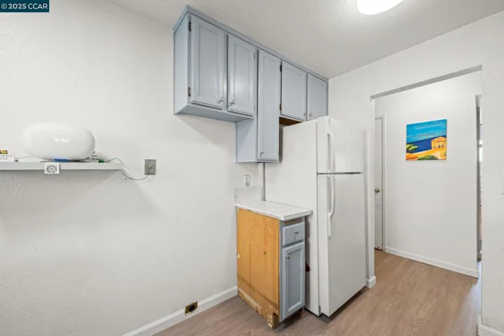 15067 Hesperian Blvd 11, San Leandro, California 94578