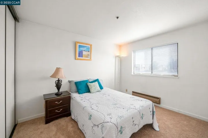 15067 Hesperian Blvd 11, San Leandro, California 94578