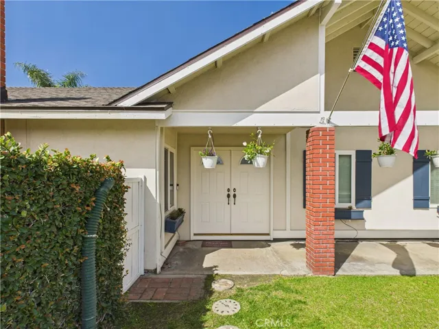 730 W Dunton Avenue, Orange, California 92865
